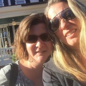 Meet your Posher, Kendra